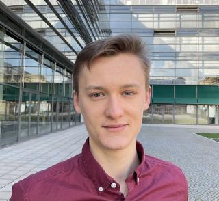 Avatar of Jonathan Renusch